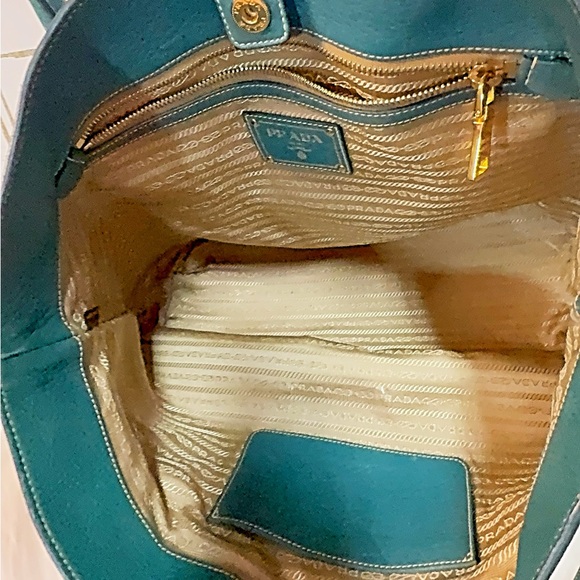 Prada Vitello Daino Leather 2-Way Tote Bag in a teal or green color - Picture 10 of 11